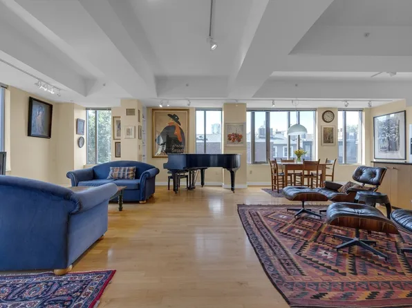 1313 Washington St APT 322, Boston, MA 02118