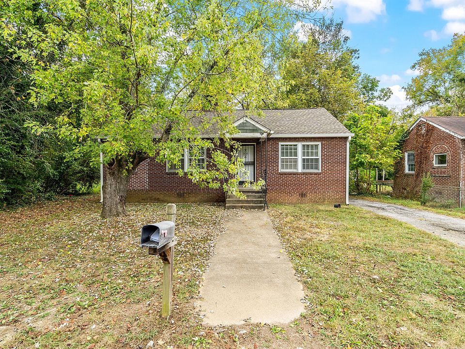 1st image of 2632 Selma Ave