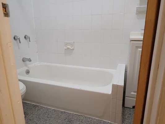 Rented by Hakeem Shahid, LREB | media 23