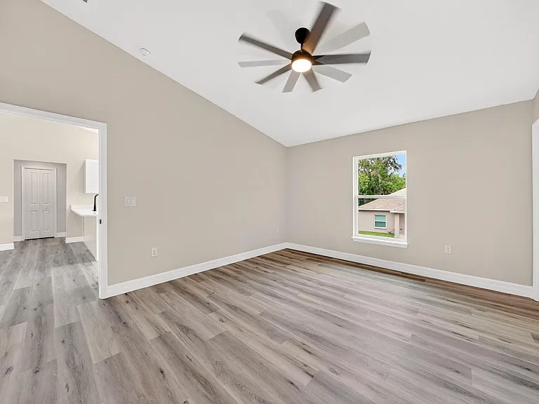 2961 E Brigadoon Ct — Photo 22