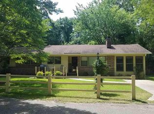 5 Garden Cir, Cheraw, SC 29520