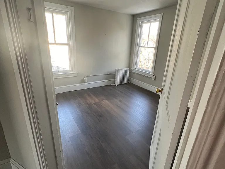 23 S Prince St — Photo 9