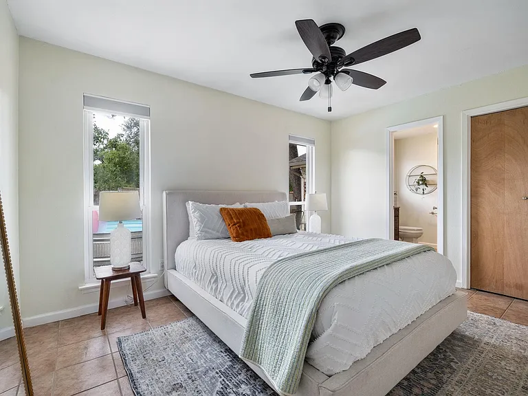 1406 Radam Cir — Photo 24
