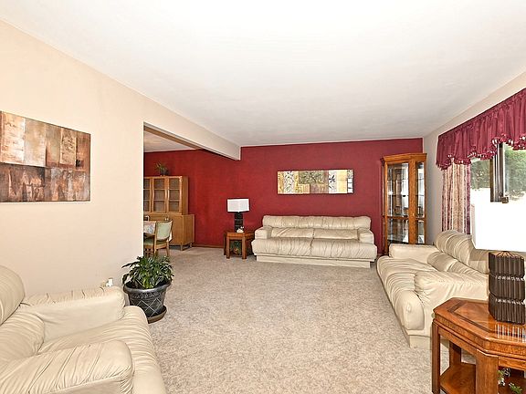 5th image of 14108 Garavogue Ave