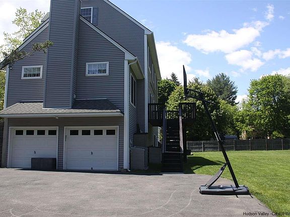 4th image of 103 Henry W Dubois Dr