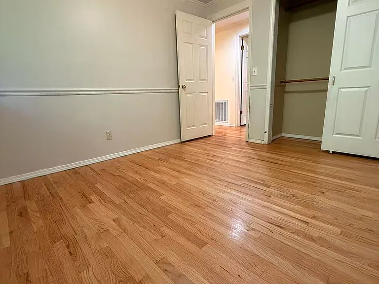 8606 Sloan Dr — Photo 14