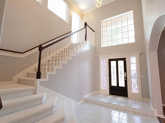 3rd image of 2730 Kimbleton Ct