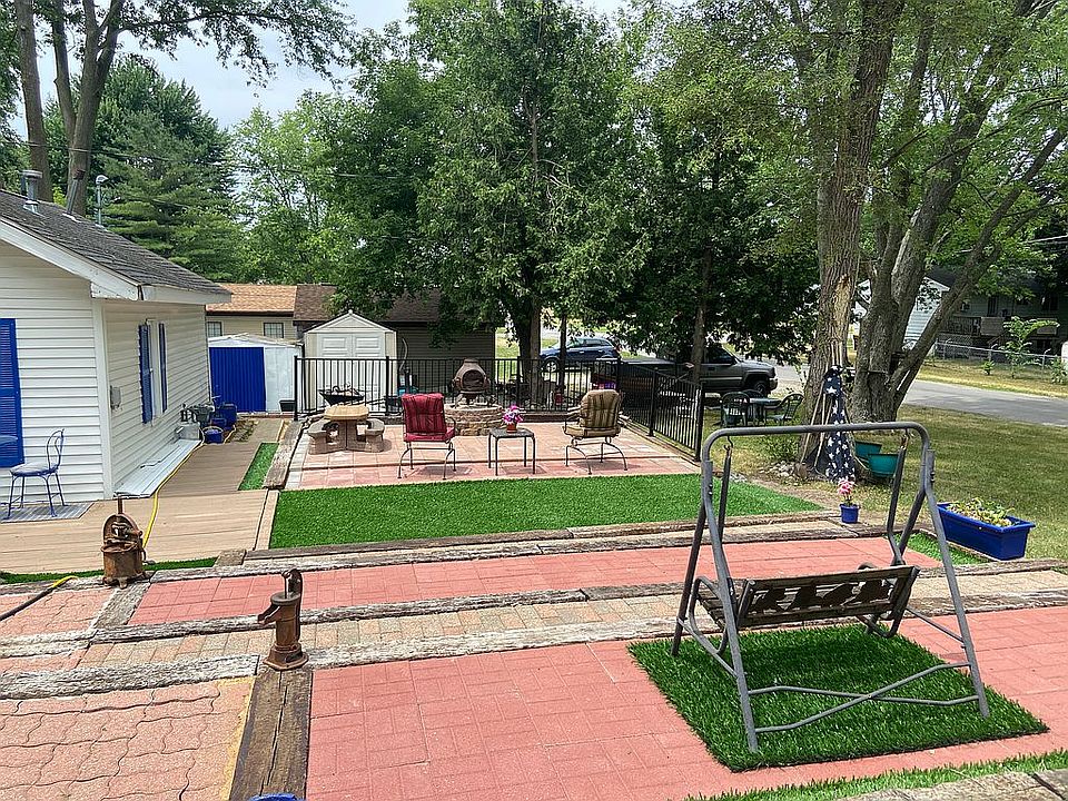 2nd image of 1035 Fairview Ave