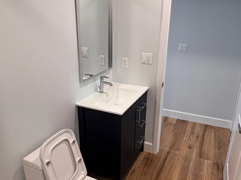 2448 Flower St #A — Photo 2