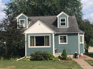 907 S Ash Ave, Marshfield, WI 54449