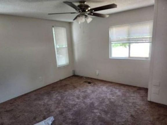 5th image of 33056 Garner Rd
