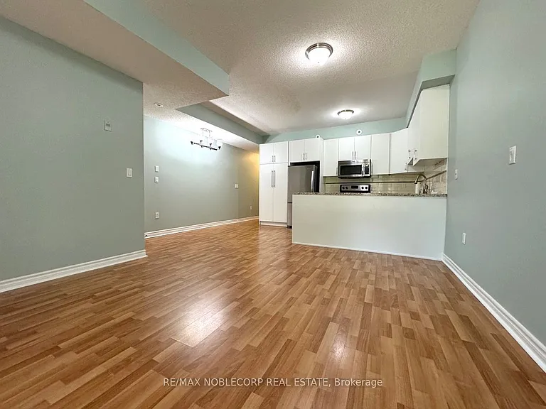 36 Gibson Ave #18 — Photo 3