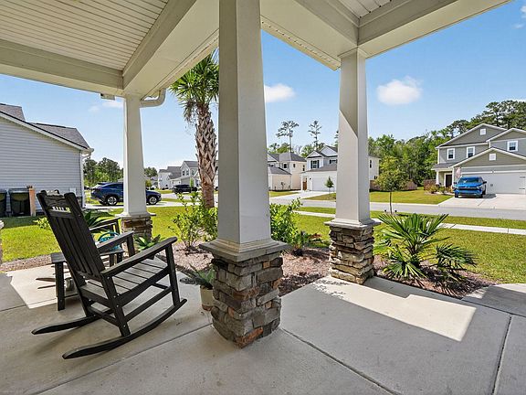 2nd image of 227 Wappoo Trace Ln