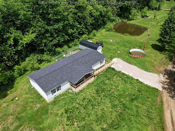4th image of 69 Abby Ln