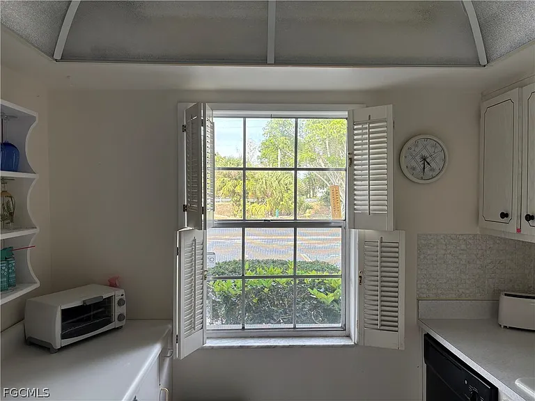 1830 Brantley Rd #J1 — Photo 6