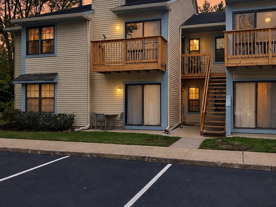 103 Ashton Ct