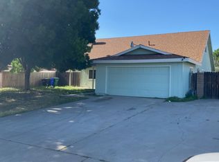 1538 Forest Ln, Porterville, CA