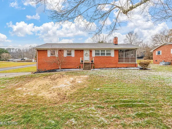 1033 Lancewood Dr, Knoxville, TN 37920