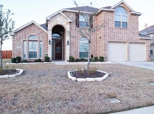 3025 Le Manns St, Midlothian, TX 76065