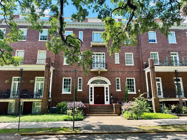 105 W Oglethorpe Ave #102, Savannah, GA 31401