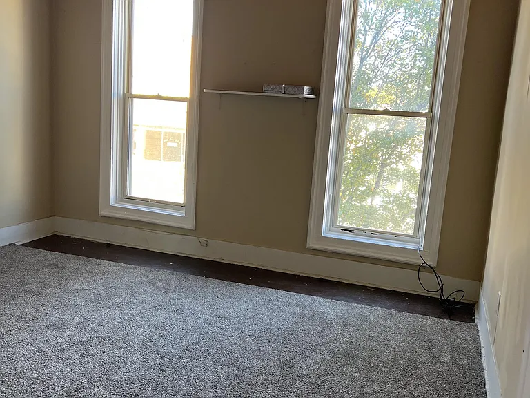 43 Main St #F — Photo 5