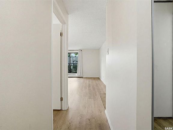 4th image of UNIT 104-2125 Osler STREET