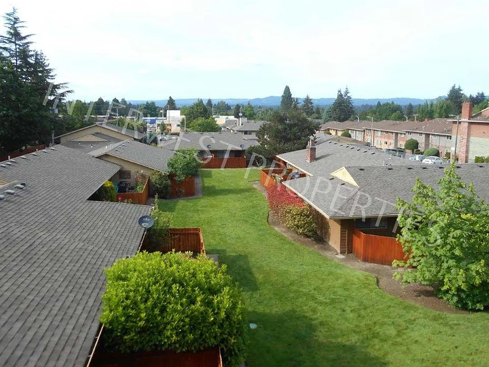 Canterbury Terrace Apartments