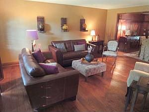 4th image of 237 Londonderry Ln