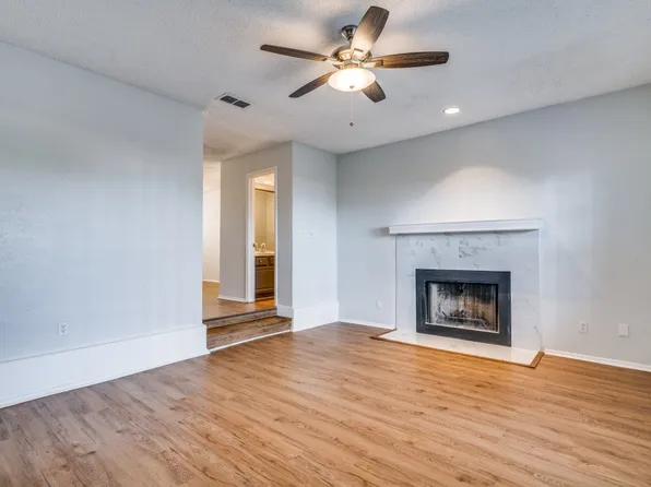 3635 Garden Brook Dr APT 10100, Farmers Branch, TX 75234