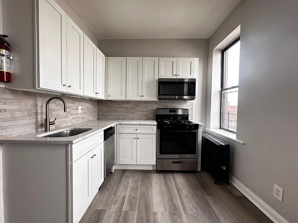 5206 Bergenline Ave #16E