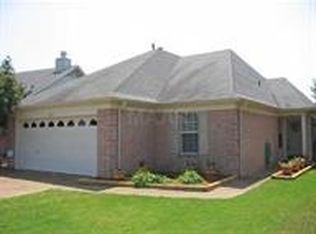 2232 Lake Springs Ln, Cordova, TN 38016