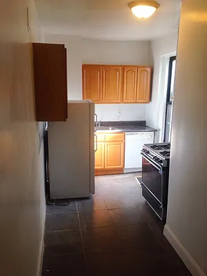 Rented by Bohemia Realty Group | media 4