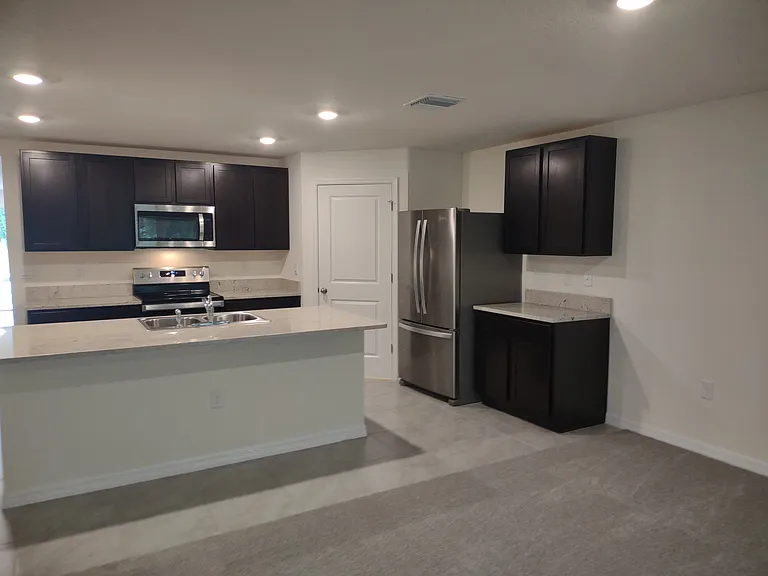 5215 Byronic Ct — Photo 10