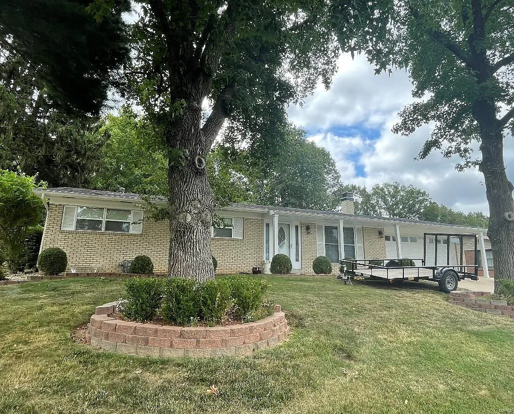 1509 Saint Andrews Dr photo 1