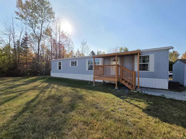 41 Lunar Drive, Canaan, NH 03741