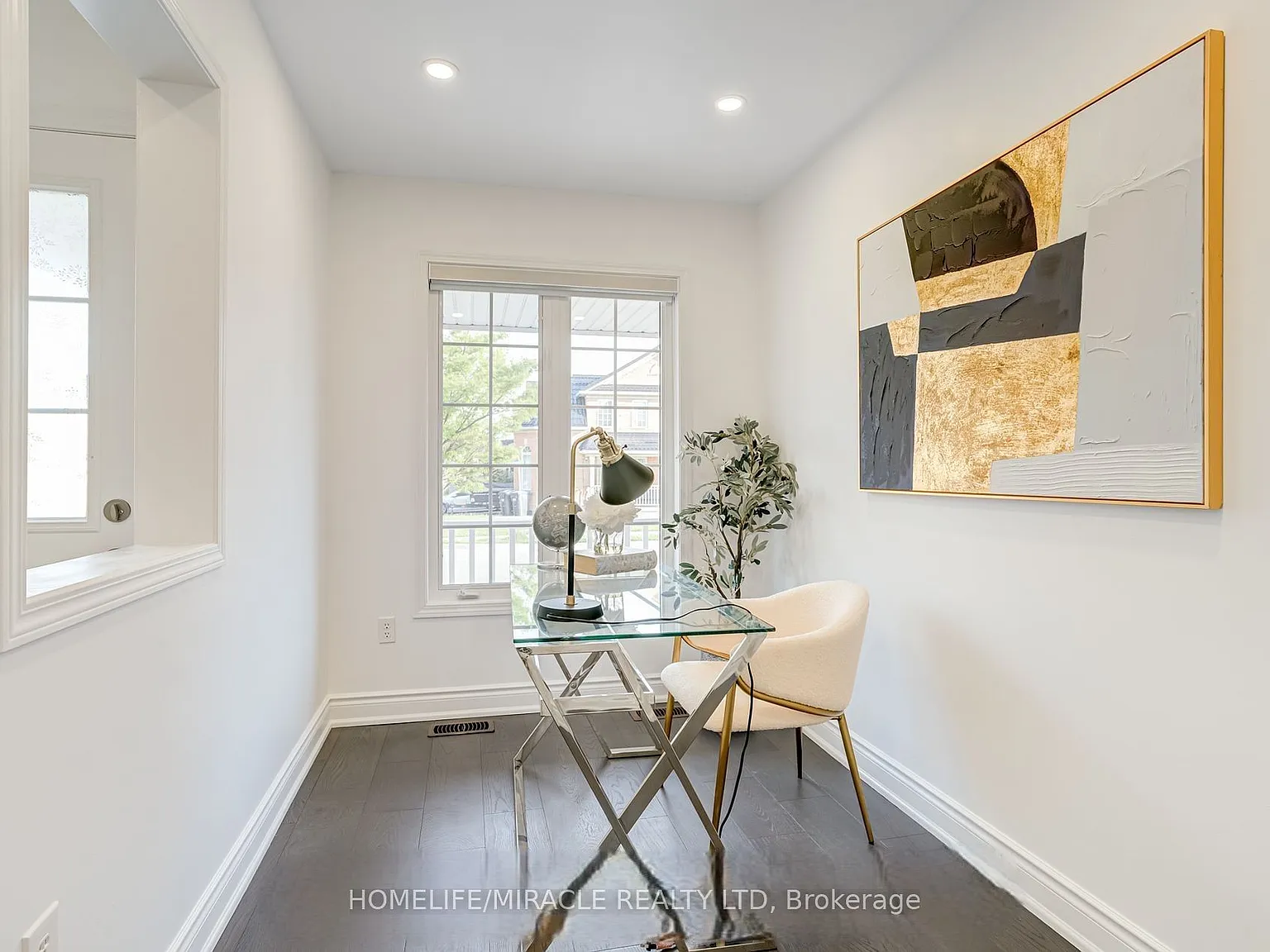 4 bed, $3,399 — Photo 4