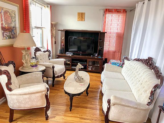 5th image of 3201 Grand Concourse APT 6H