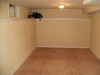 1st image of 1125 Roslyn St