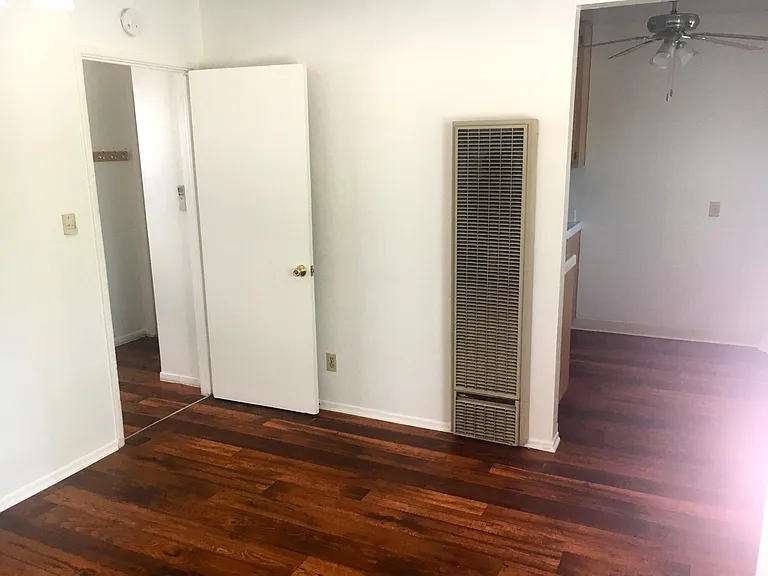 106 Grape St #106 — Photo 4