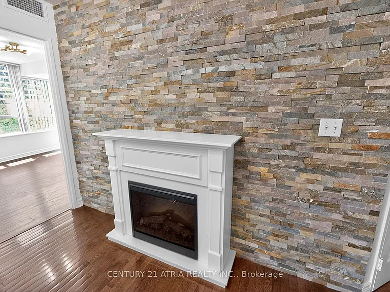 23 Hollywood Ave #808 — Photo 19