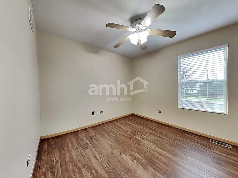 5311 Meadowbrook St — Photo 20