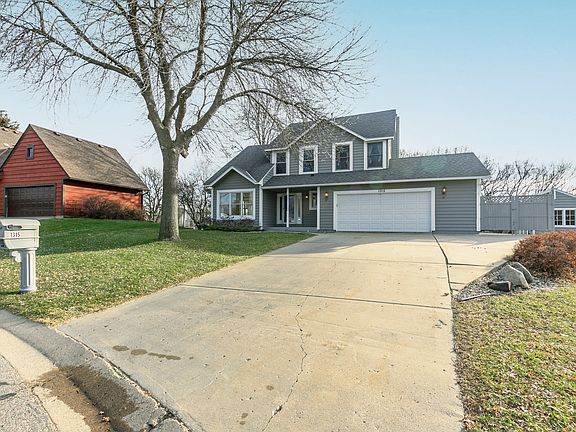 2nd image of 1315 Heritage Ct