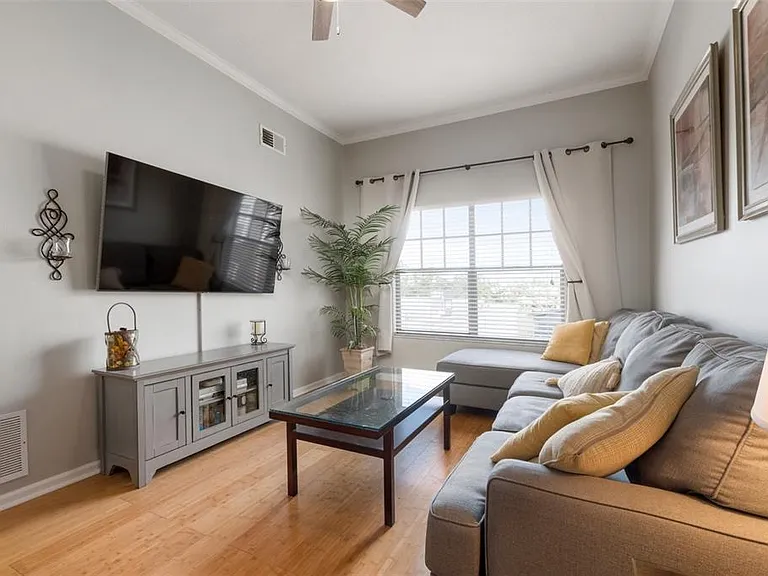 800 S Dakota Ave #435 — Photo 22