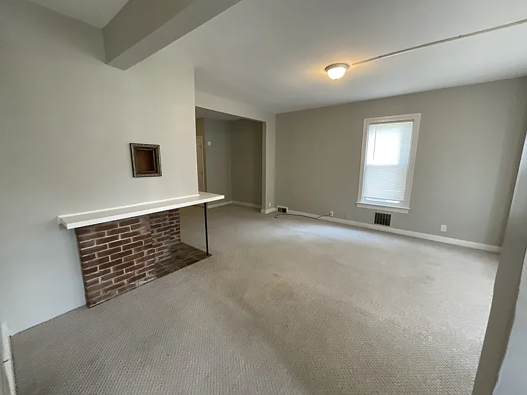 58 E Stevens St #1 — Photo 2