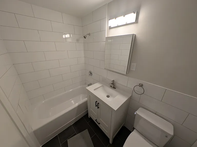 90 Temperance St — Photo 11