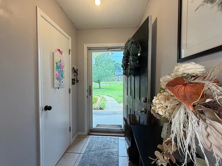 6734 Scotts Pl — Photo 7