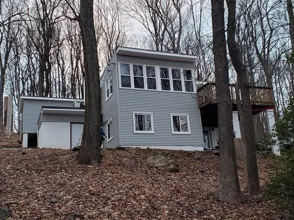 214 Bridle Path Rd, Front Royal, VA 22630