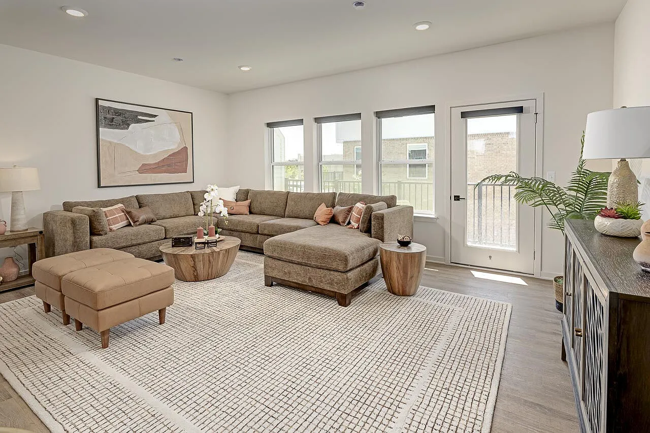 The Residences at Sakura Novi — Photo 2