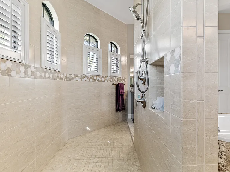 4311 SW 22nd Ct — Photo 34
