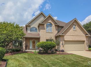 2606 Chasewood Ct, Aurora, IL 60502